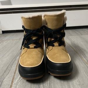 SOREL TIVOLI SNOW BOOT SZ 10